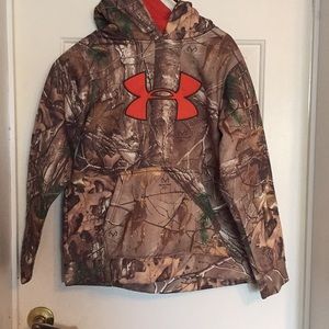 Under Armor Jacket / Hoodie